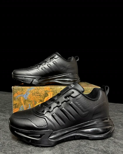 کتانی پتروناس مردانه