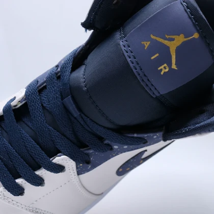 کتانیNIKE JORDAN 1 HIGH کد 121472
