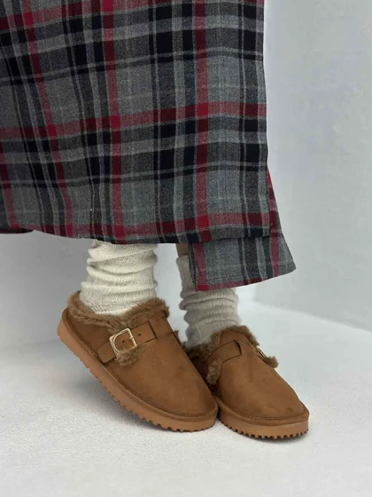 UGG سگک دار