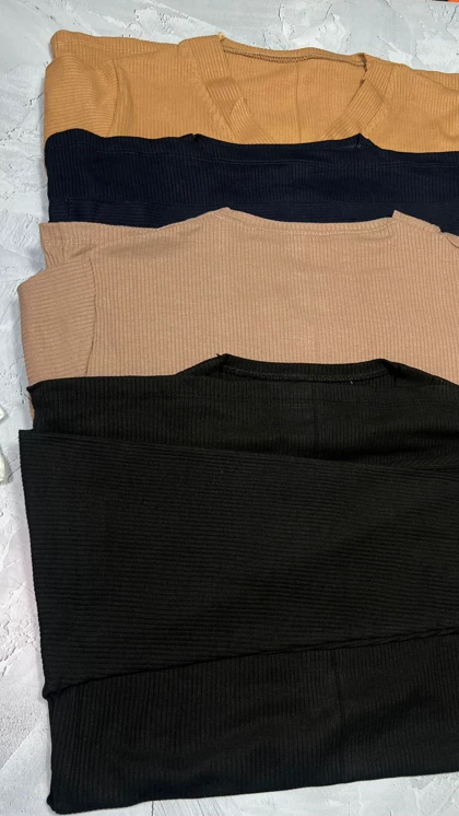 بلوز آستین بلند یقه گرد