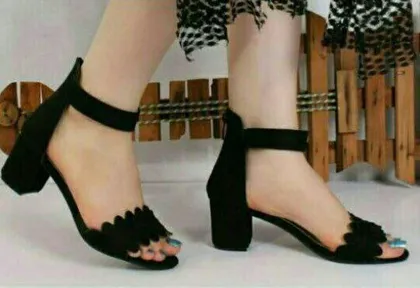 صندل پاشنه‌دار زنانه کد99