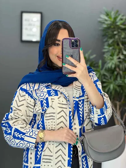مانتو طرحدار سنتی دکمه فلزی