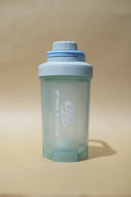 شیکر نیم لیتری کد 7706