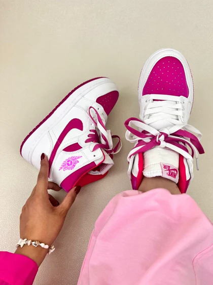 کتانی ونس زنانه ساق‌دار ایر جردن AIR jordan 1 کد 912