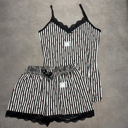 ست تاپ و شورتک دانتل دار اکلیلی خرگوش