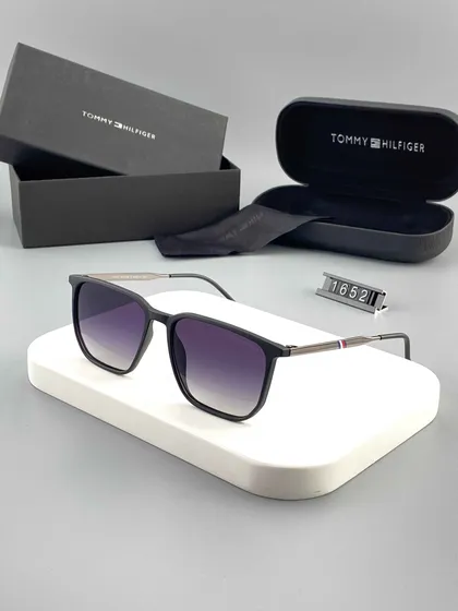 عینک آفتابی برند تامی هیلفیگر مدل TH1652