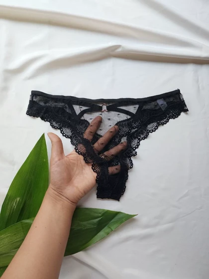 شورت زنانه بکلس تمام دانتل کد: 15643