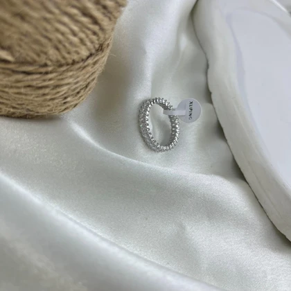 انگشتر زنانه ژوپینگ مدل نور تنیسی نگین‌دار