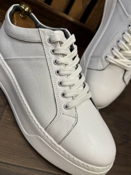 ونس چرم طبیعی مردانه سفید