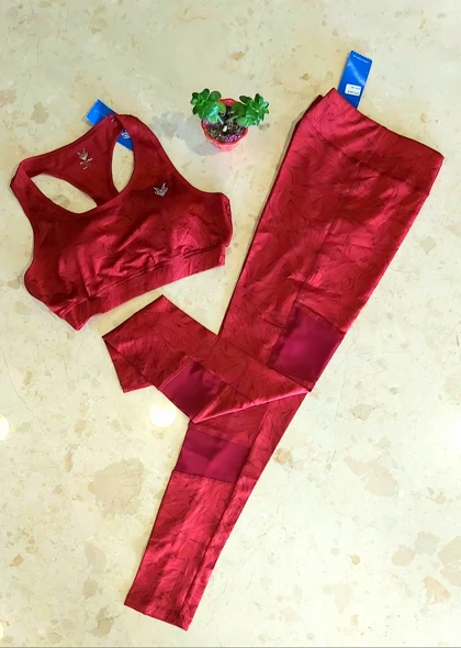 ست ورزشی زنانه نیم‌تنه ولگ