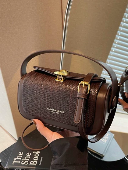 کیف دوشی صندوقی وارداتی برند Fashion & bags کد 2857