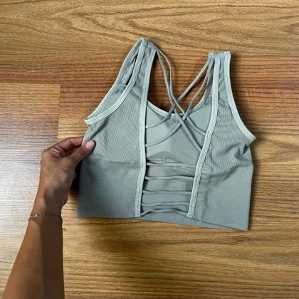 نیم‌تنه توت فرنگی