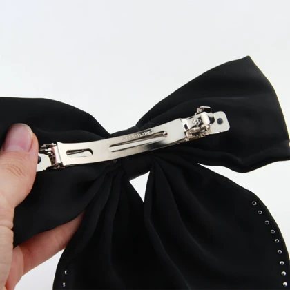 گیره مو فرانسوی مدل مرواریدی