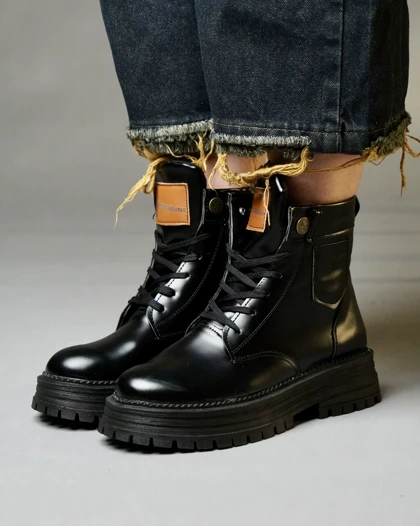 کفش زمستانی زنانه نیم بوت بغل جیب SFZ