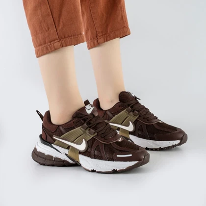کفش و کتانی مردانه و زنانه مدل نایک کوشلون NIKE V2K رنگ قهوه ای کد 41314
