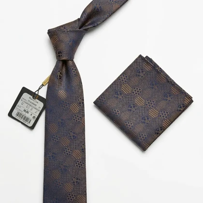 کراوات و پوشت دستدوز طرح هانی کامب برند Massimo Dutti