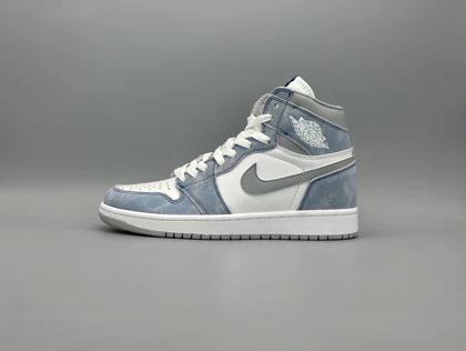 کتانی نایکی جردن 1 هایپر رویال/Nike Air Jordan 1 Hyper Royal