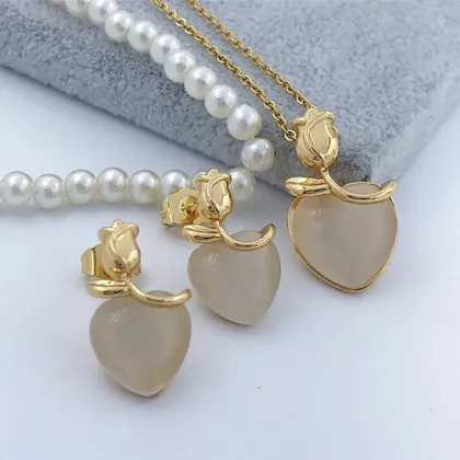 نیمست استیل زنانه گل رز با سنگ اوپال 195220280