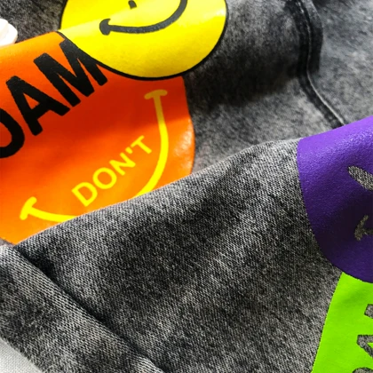 شلوار جین بچگانه مدل استیکر دم پا آزاد کد 10072