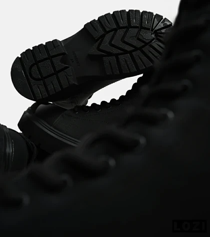 بوت مردانه چرمی مشکی BERSHKA