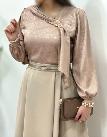 شومیز ساتن ابریشم دلانا 1 کد 2418