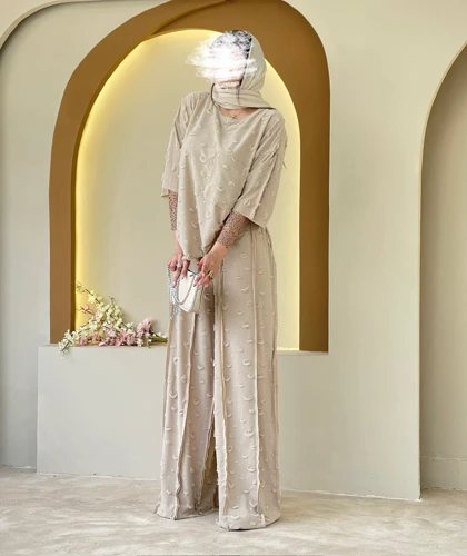 تی‌شرت و شلوار لینن