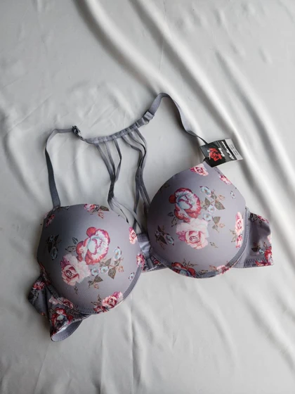 سوتین جکدار فنردار جلوبازشو کد: 9014