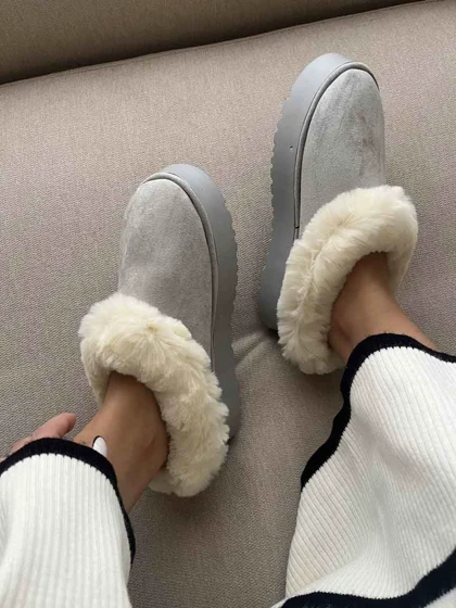 UGG خزدار