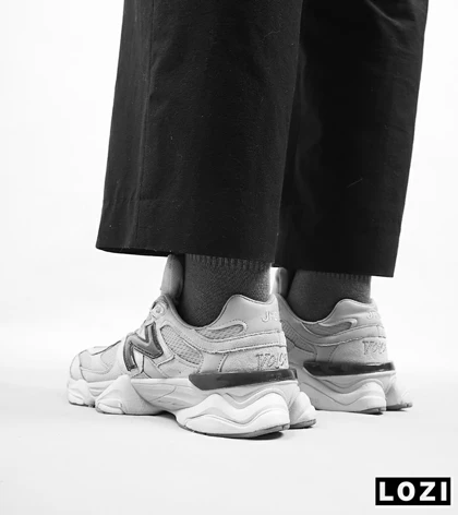 کفش کتانی مردانه طوسی روشن NEW BALANCE 9060