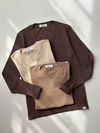 بلوز یقه گرد کبریتی زنانه