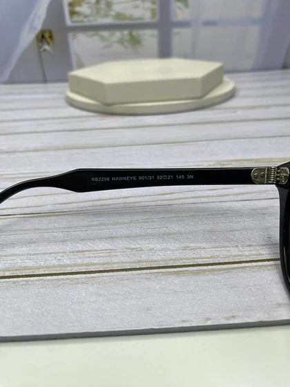 عینک آفتابی Ray-Ban RB2298 – استایل خاص با دسته سیم‌کشی و عدسی کریستال UV400