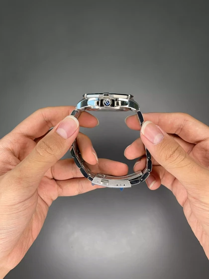 ساعت مچی تگ هویر کورنوگراف بند سیلور صفحه سفید Tag Heuer