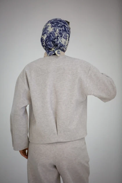 کت کراپ دخترانه مچ دکمه دار