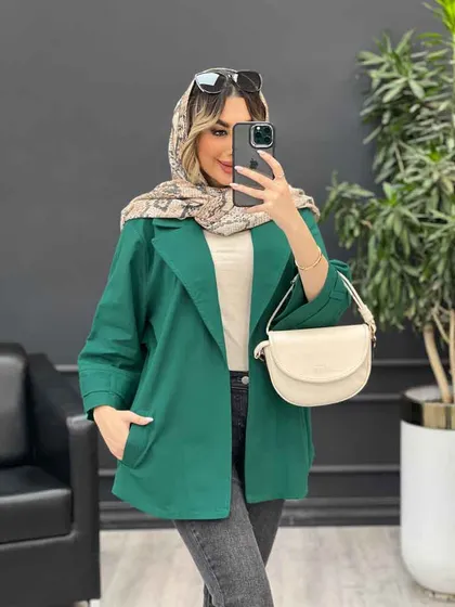 مانتو لینن پشت دو پاگن