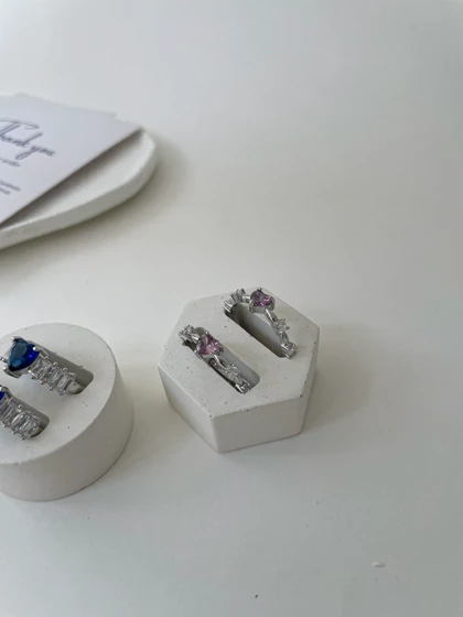 انگشتر جواهر قلبی ریز