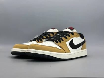 کتانی نایکی جردن1لو روکی آف یر/Nike Air Jordan1 low