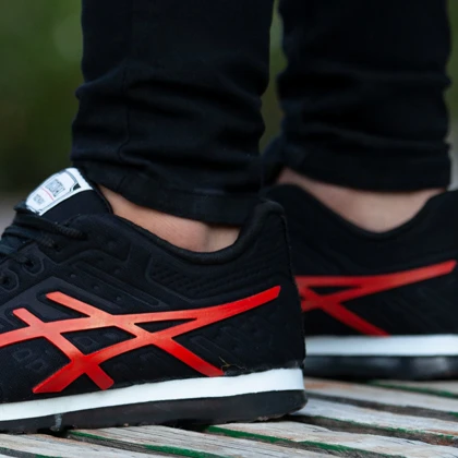 کفش مردانه Asics مدل Kavan (قرمز)