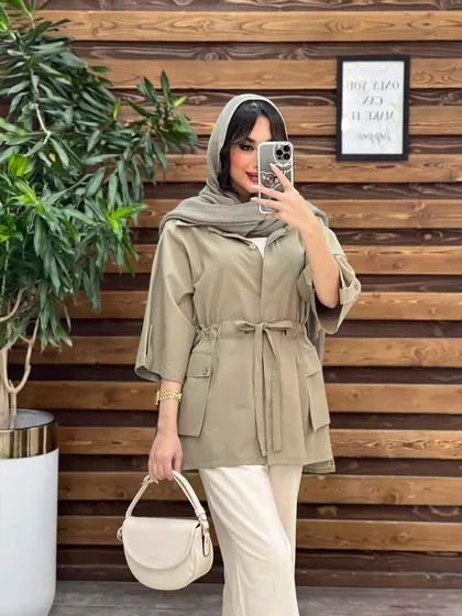 مانتو دکمه مخفی بغل جیب