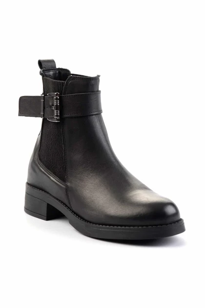 بوت و نیم بوت زنانه bambi