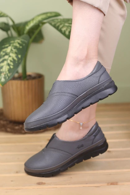 کفش پرسنلی زنانه یکتا