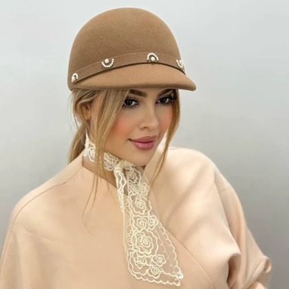 کلاه ابریشمی love