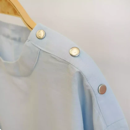 بلوز سرشانه دکمه