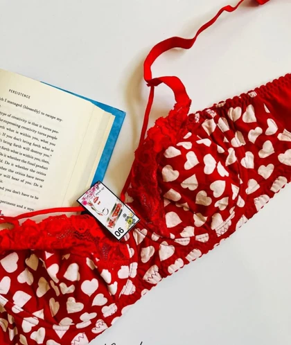 سوتین فنردار قلبی قلبی کد 105551