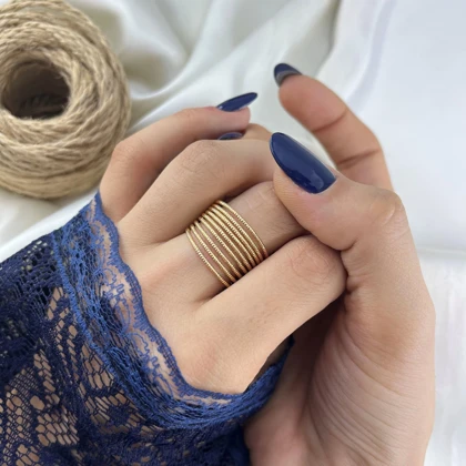 انگشتر زنانه ژوپینگ مدل ریسه تراش دار رنگ ثابت