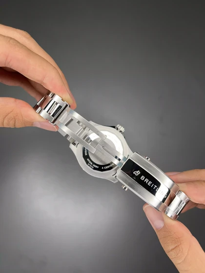 ساعت مچی برایتلینگ اتوماتیک سوپراوشین سیلور صفحه سفید Breitling Superocean