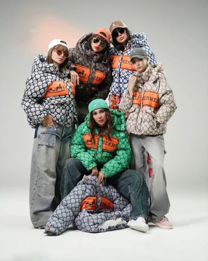 کاپشن زنانه طرح دار هرمس