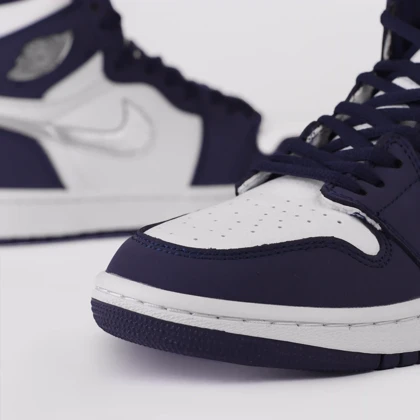 کتانی مستر ساق‌دار مدل air jordan سفید سرمه ای کد 0001