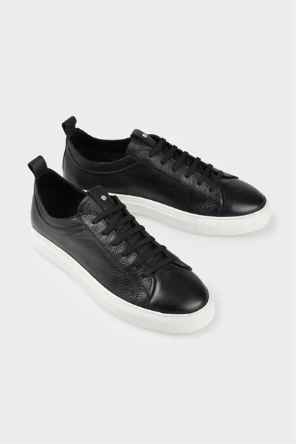 کفش های روزمره مردانه اله elle