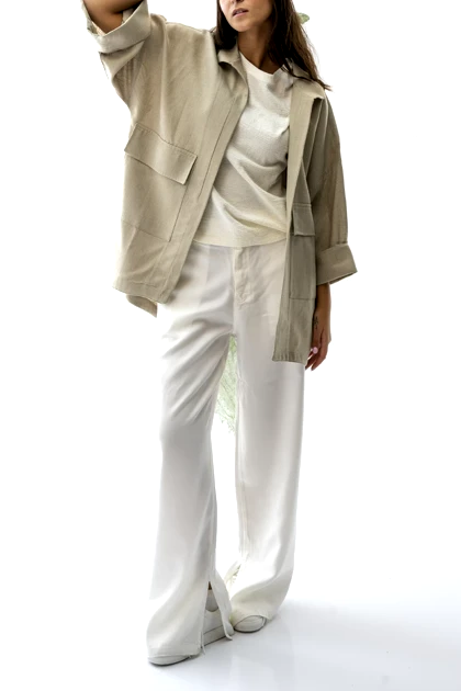 مانتو جیب‌دار آستین پاکتی زنانه