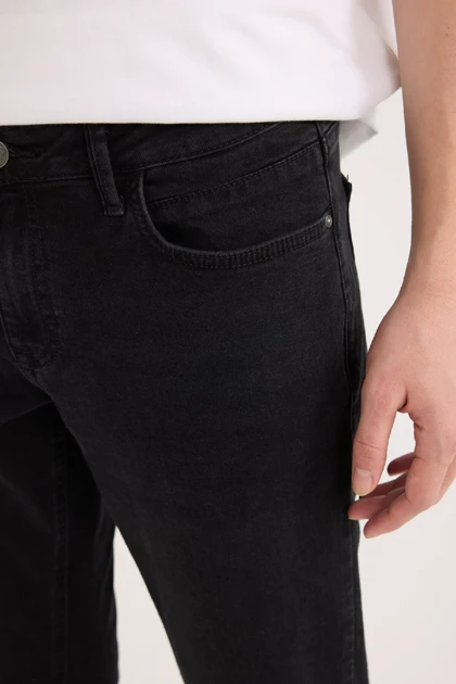 شلوار جین مردانه اورجینال دیفکتو defacto